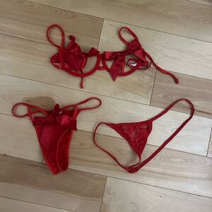 Chic Red Lingerie Set with Bows - must bundle